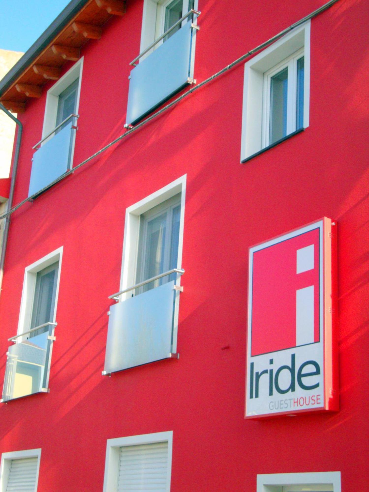 Iride Guest House Oristano Bagian luar foto